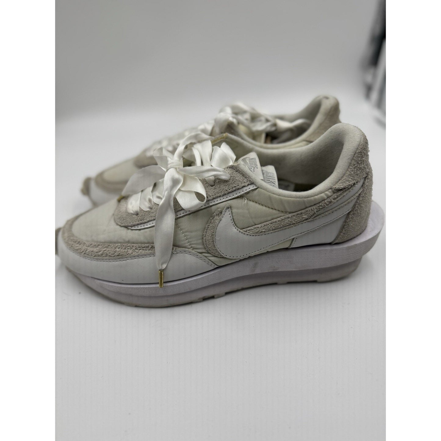 Size 10.5 - Nike sacai x LDWaffle White Nylon NBS272