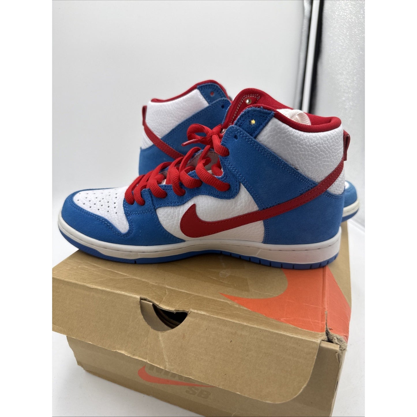 Size 8.5 - Nike Dunk SB High Doraemon