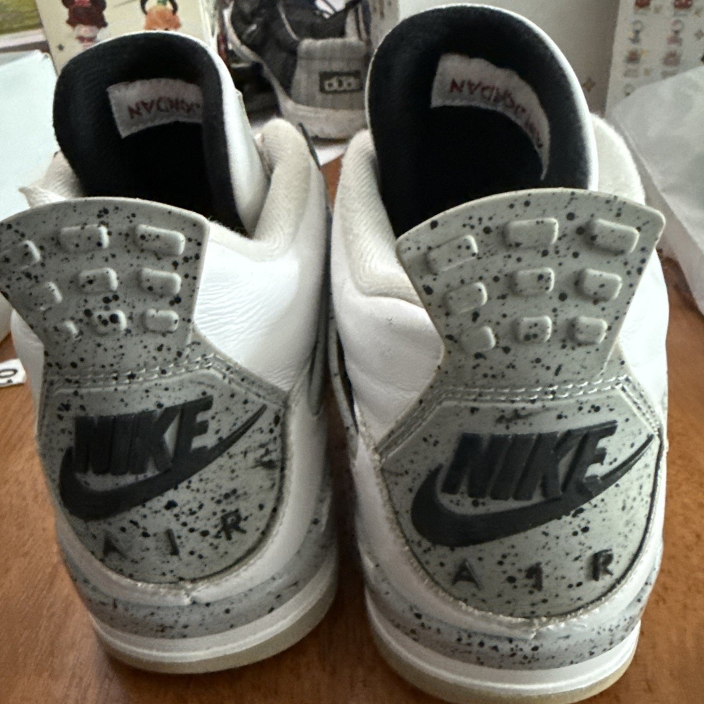 Size 9 - Jordan 4 Retro OG Mid White Cement 2016 NBS351