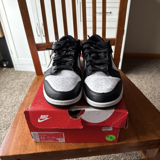 Size 11 Nike Men's Dunk Low Retro Panda Shoes Sneakers Low Top Black White BS027
