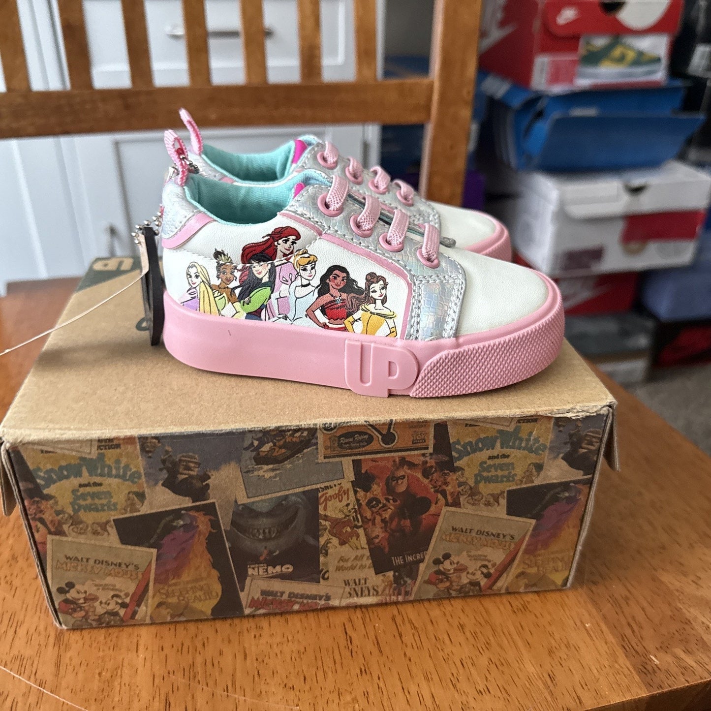 Size 6c Ground up Disney Princess Shoes BS193