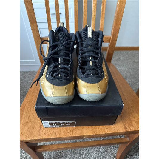 Size 7y Nike Little Posits One (GS) Metallic Gold Rare 644791700 BS094