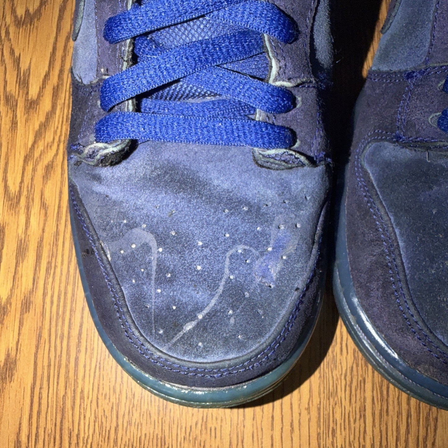 Size 10 Nike SB Dunk Low Once in a Blue Moon
