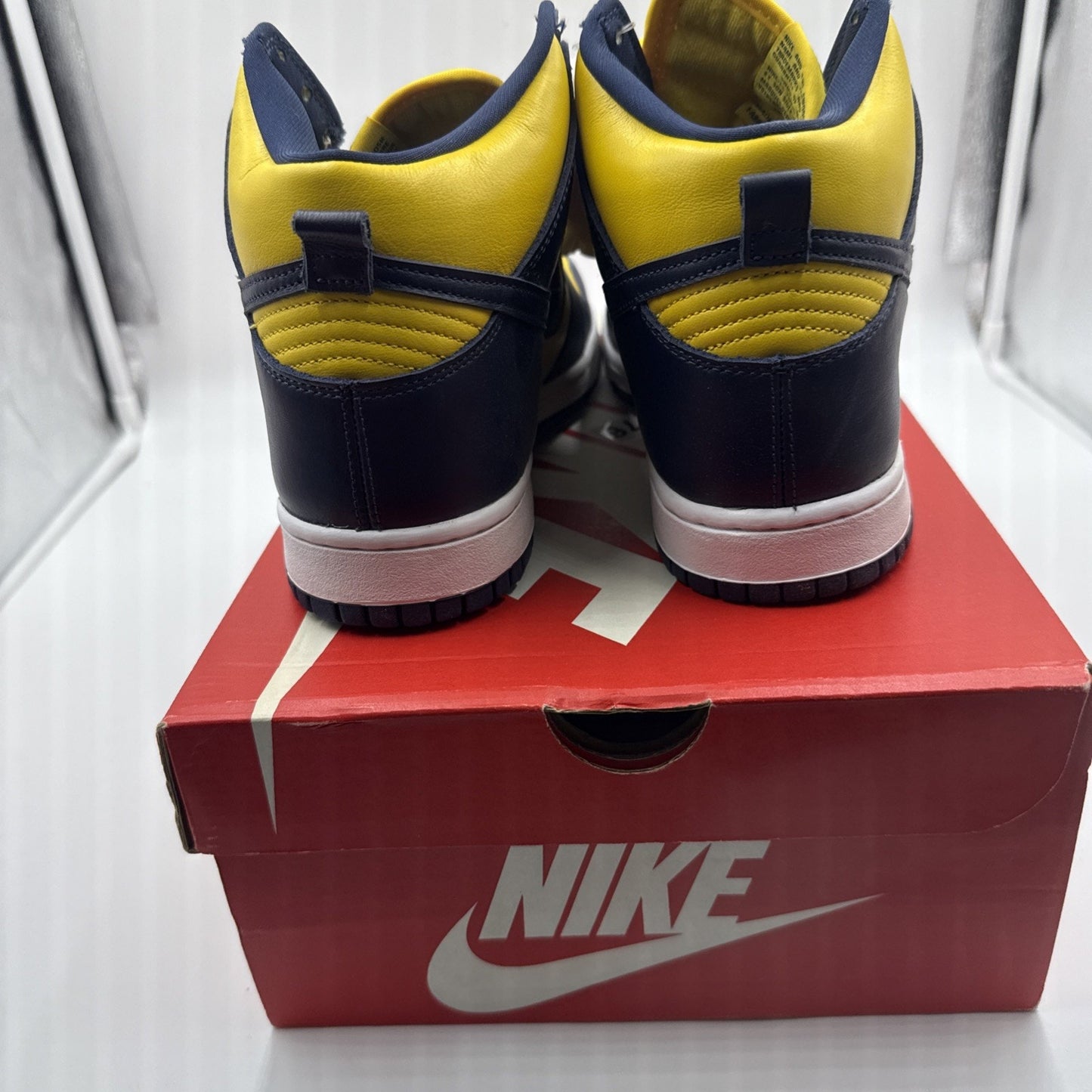 Size 9 - Nike Dunk SP 2020 High Michigan
