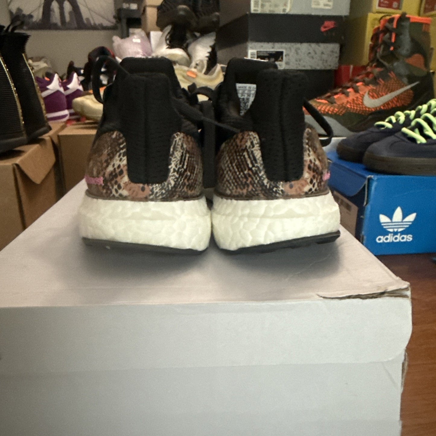 Adidas Women's Ultraboost 1.0 Running Shoes - Black - US Size 5 - ID4373 BS277