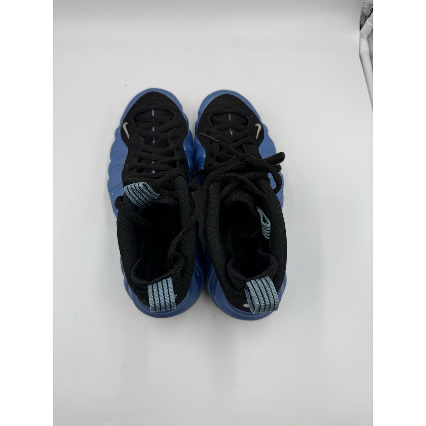 Size 9 - Nike Air Foamposite One University Blue
