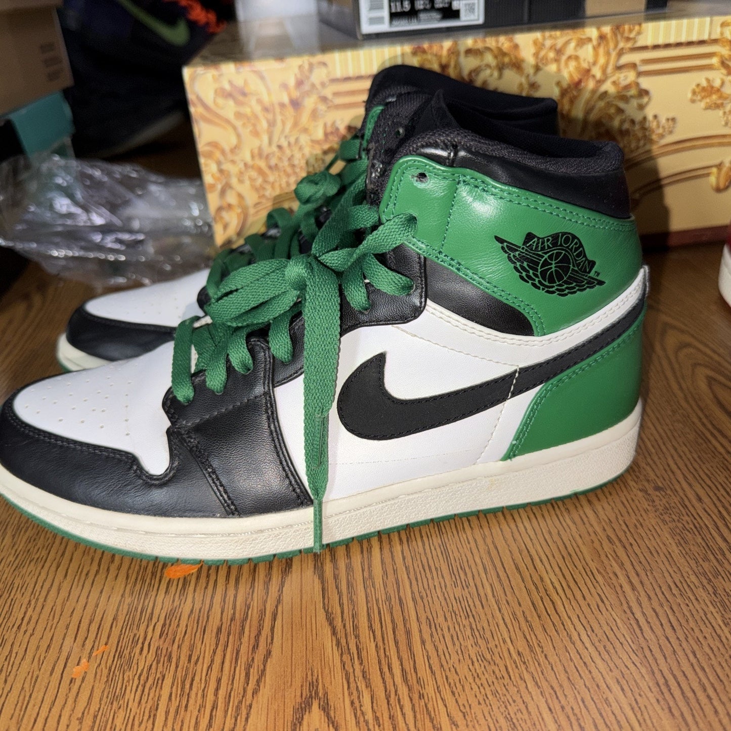Size 8 - Air Jordan 1 Retro High Boston Celtics