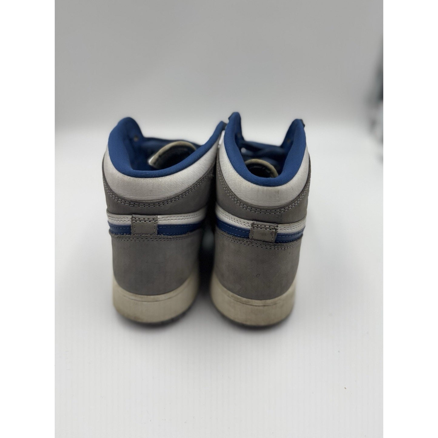Size 6.5 (GS) - Jordan 1 Retro OG Mid True Blue NBS266