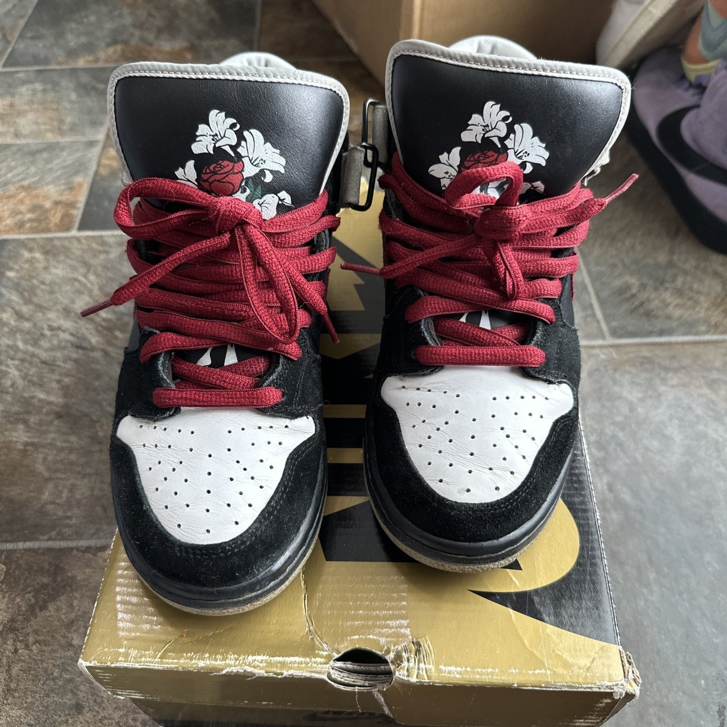 Size 9 - Nike Dunk Premium Mid November Rain