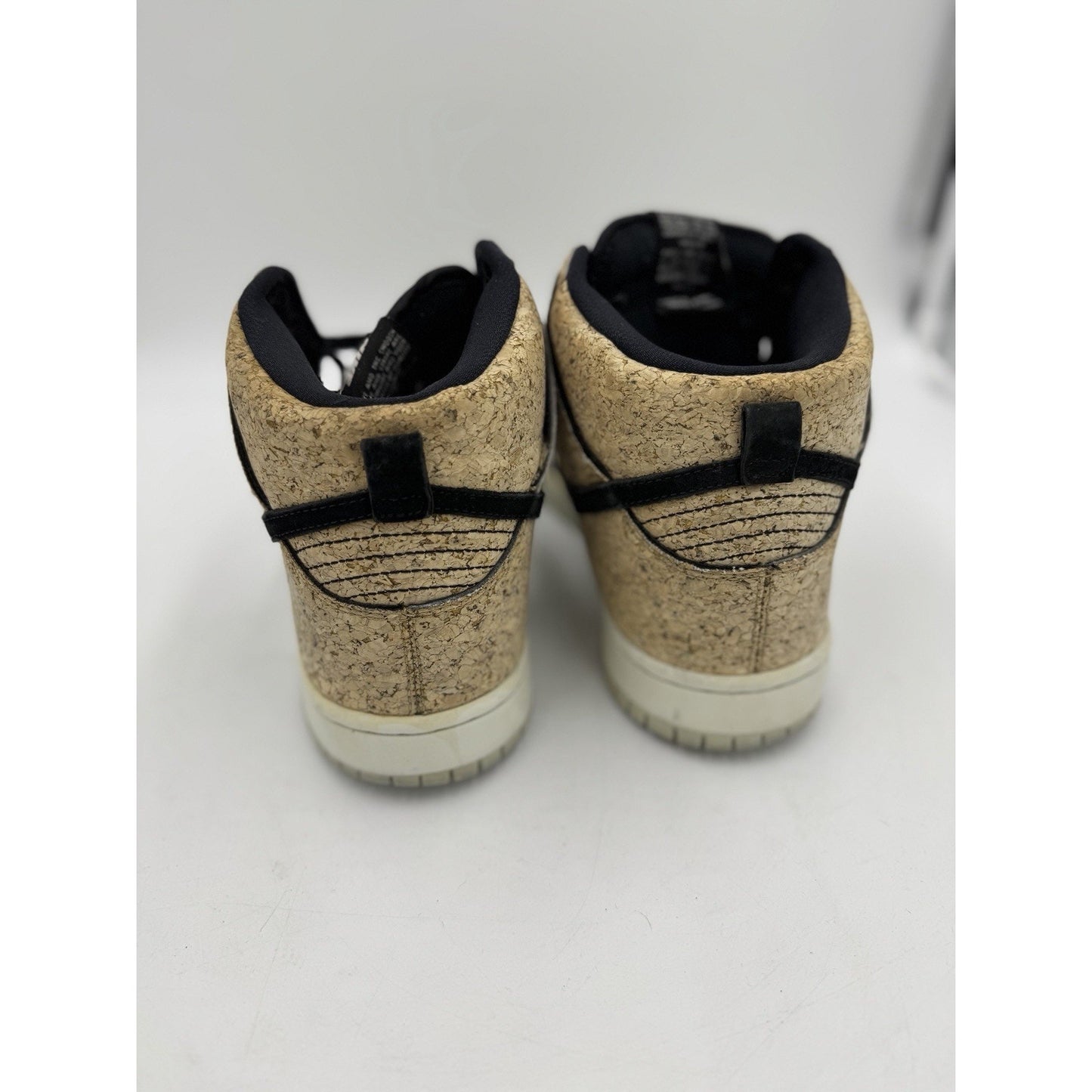 Size 9 - Nike Dunk Premium SB High Cork