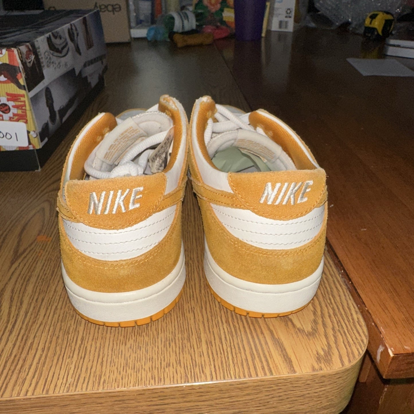 Size 8.5 - Nike Zoom Dunk Pro SB Low Circuit Orange