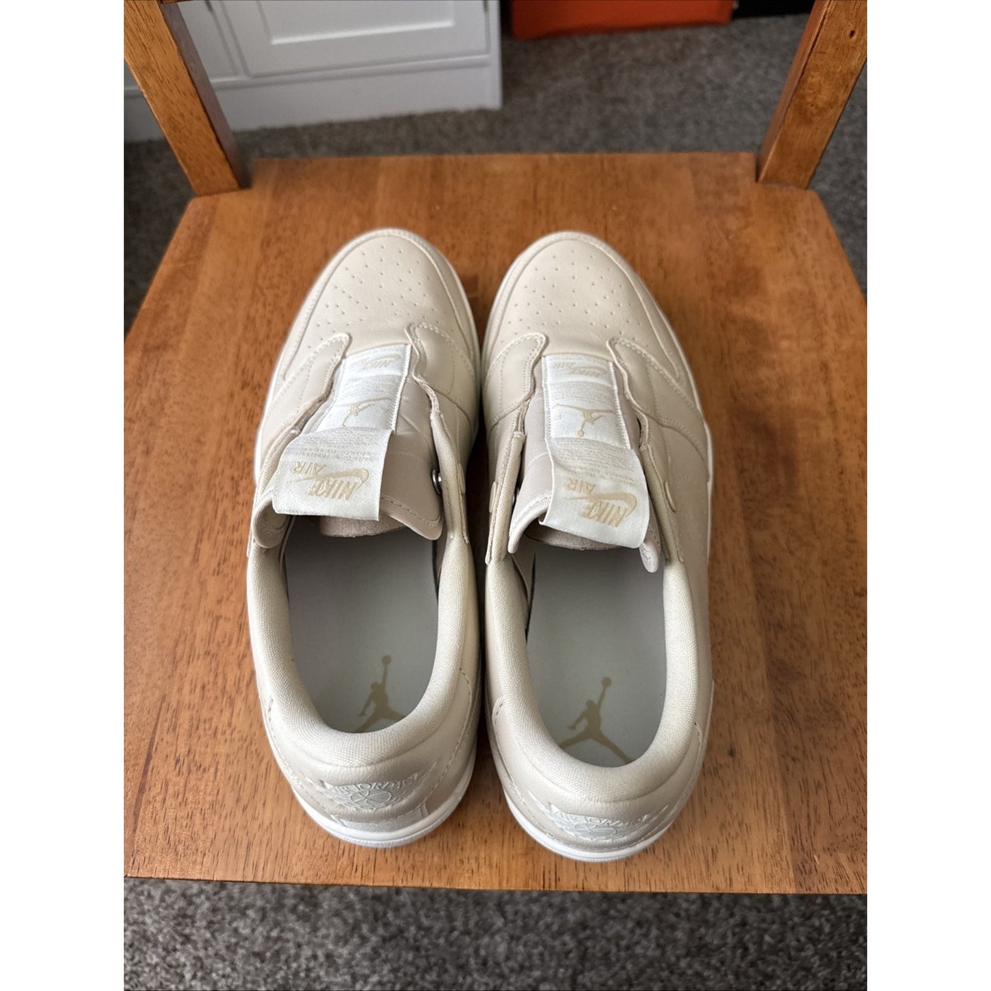Nike Air Jordan 1 Retro Low Slip On Womens Size 12 Desert Ore Shoes BS127