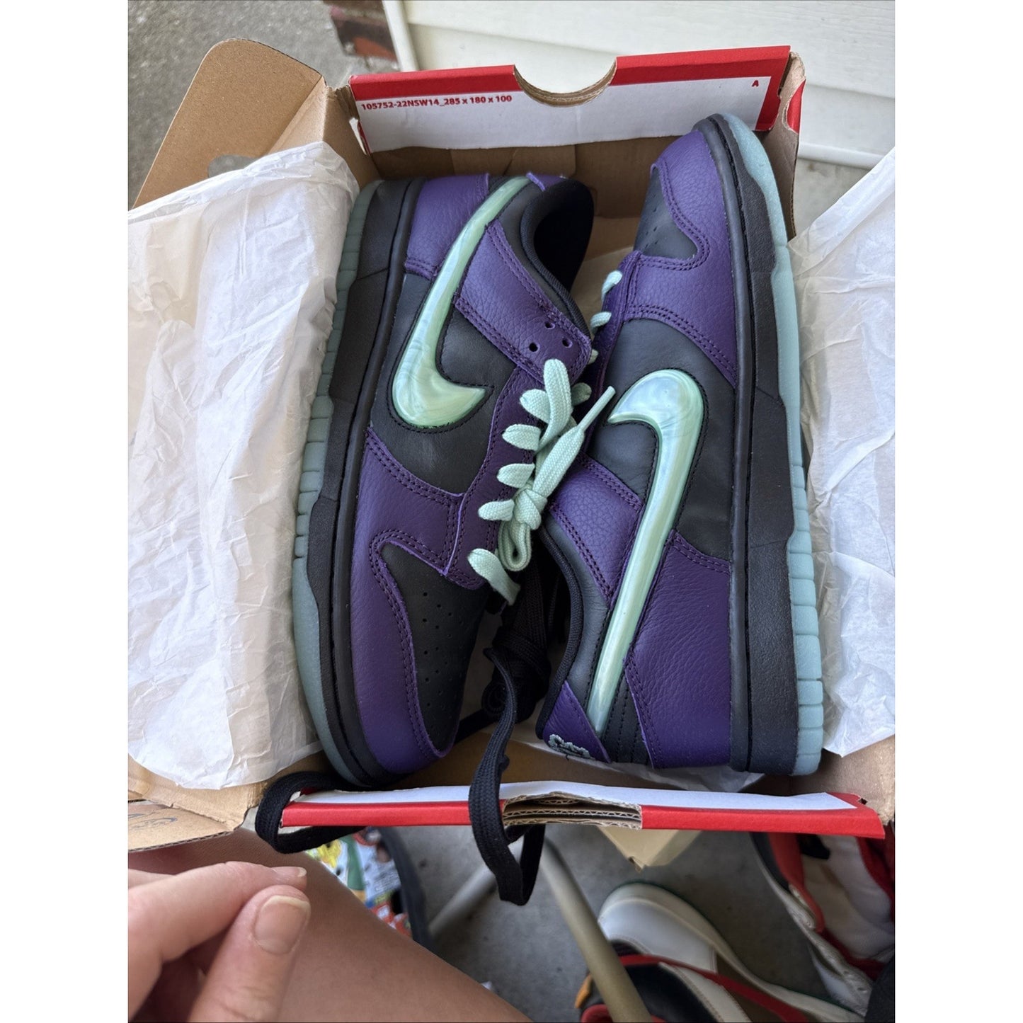 Size 6.5 - Nike Dunk LTD Low Wizard