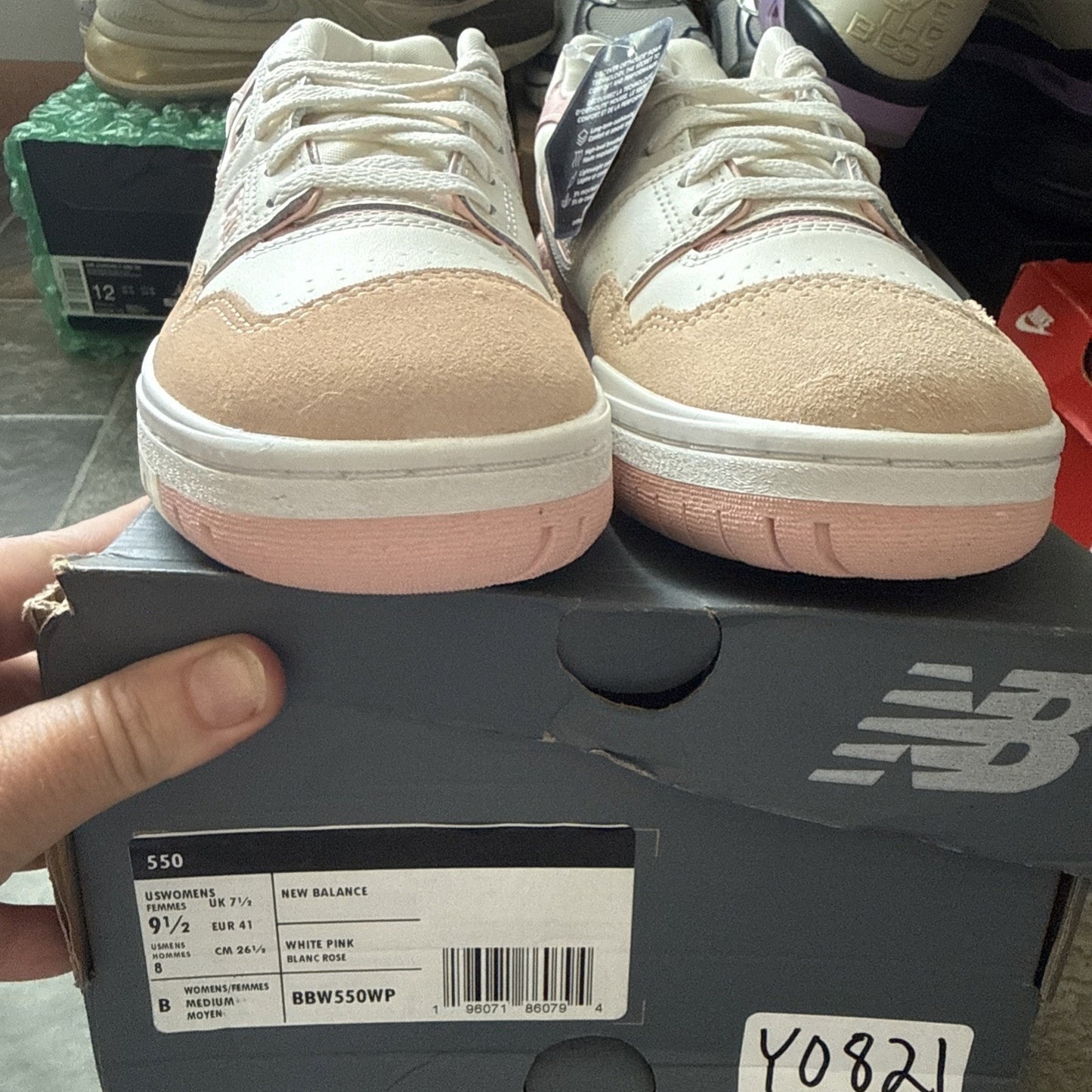 Size 9.5 - New Balance 550 White Pink W