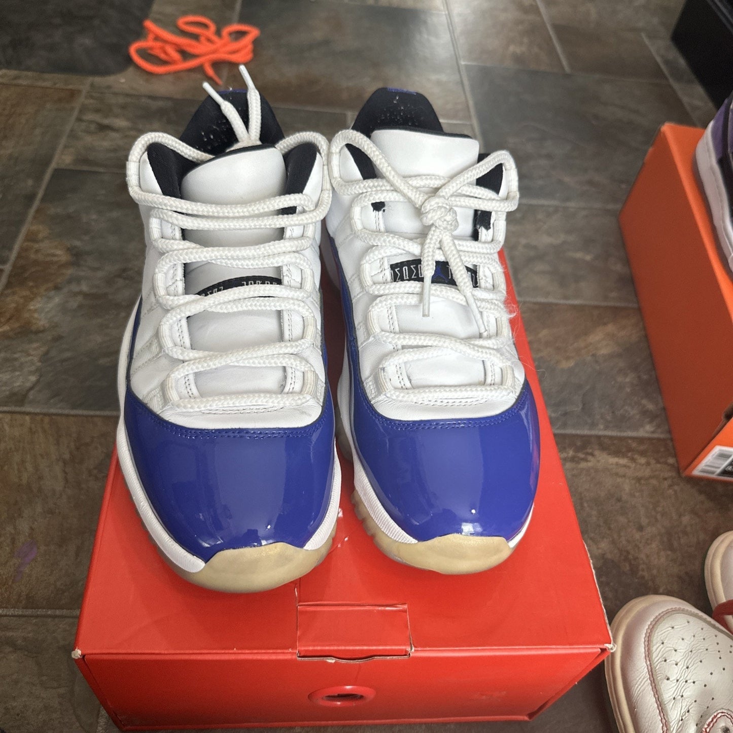 Size 10 - Air Jordan 11 Retro Low Concord Sketch W