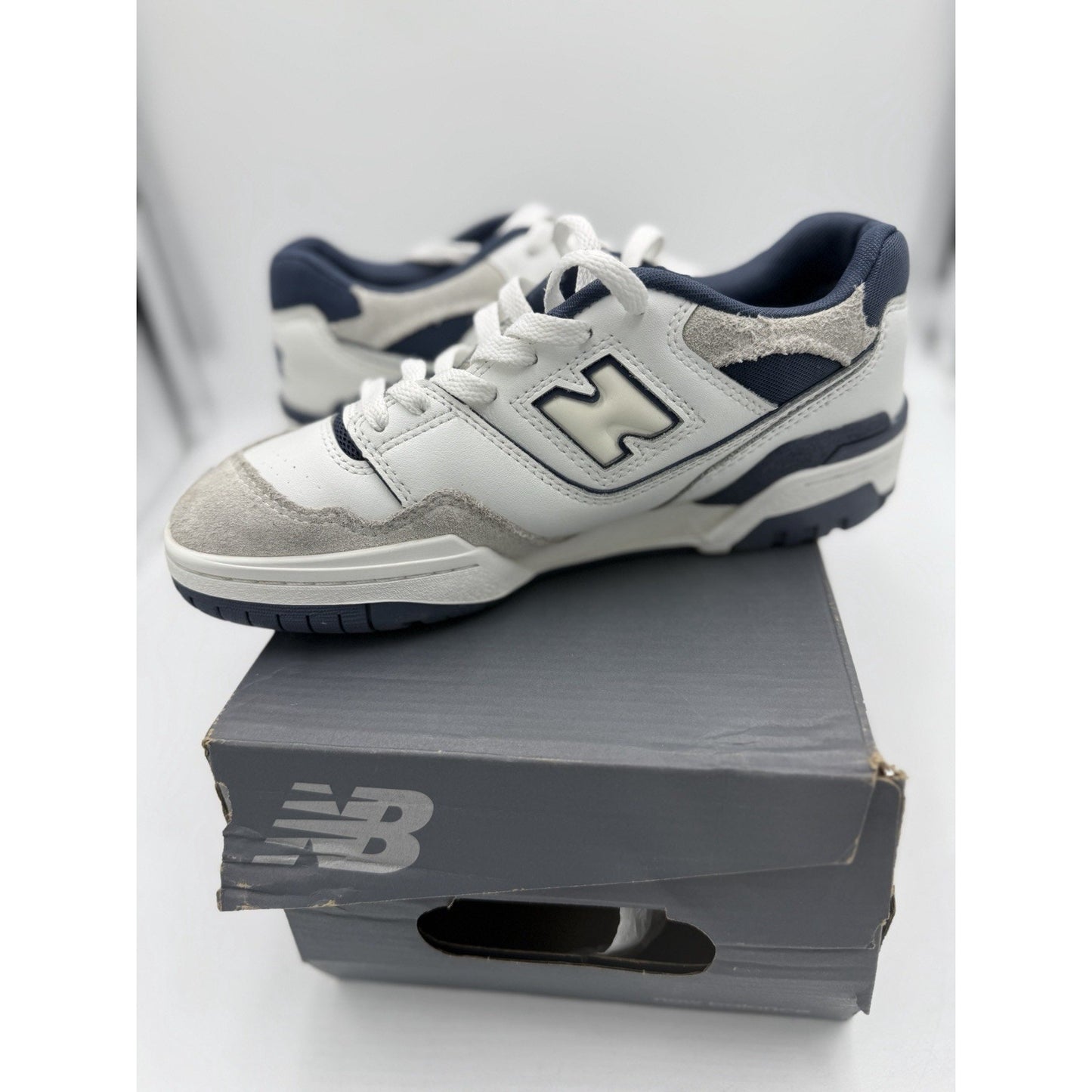 Size 6Y - New Balance 550 White Vintage Indigo (GS) GSB550TG Pre-Owned