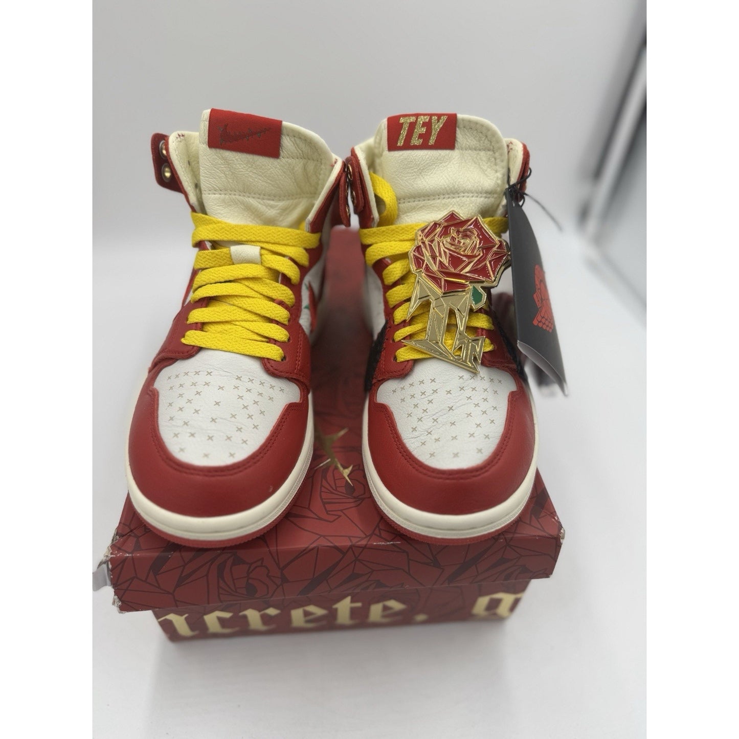 Size 5 - Teyana Taylor x Air Jordan 1 Zoom Comfort 2 High A Rose From Harlem W