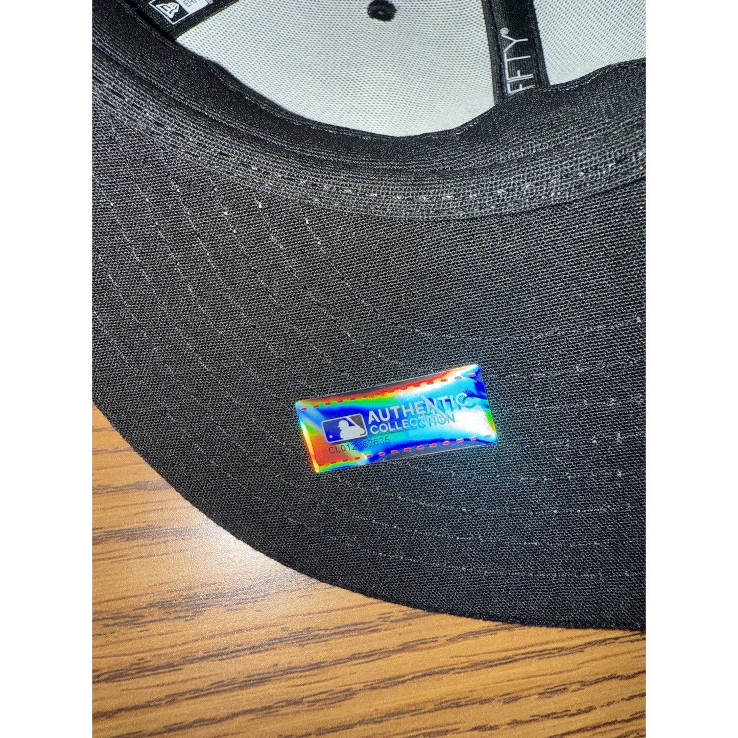 New Ear Fitted Yankees Hat Size 7 5/8