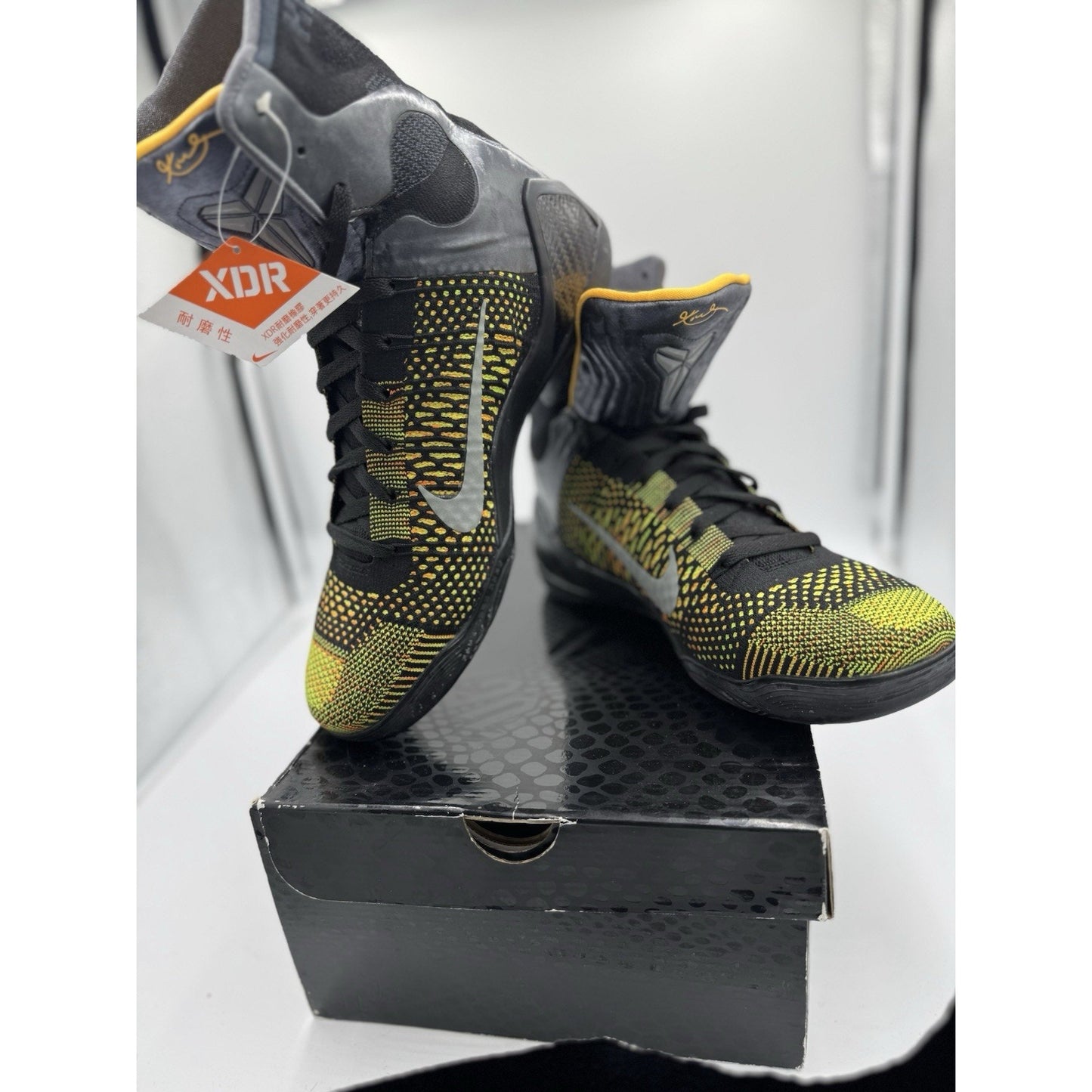 Size 11 - Nike Kobe 9 Elite XDR Inspiration bs907