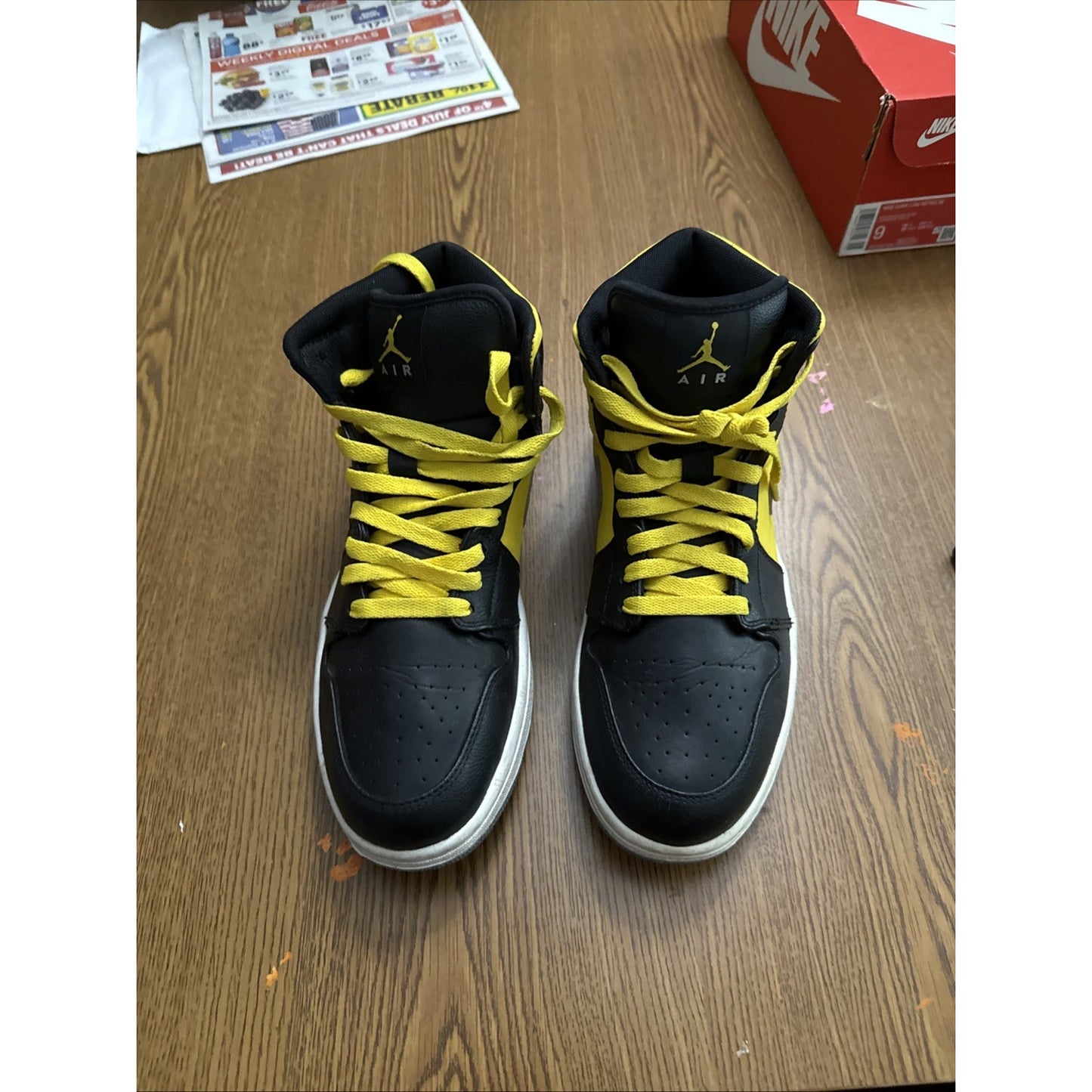 Size 10 - Air Jordan 1 Phat Black Speed Yellow NBS166