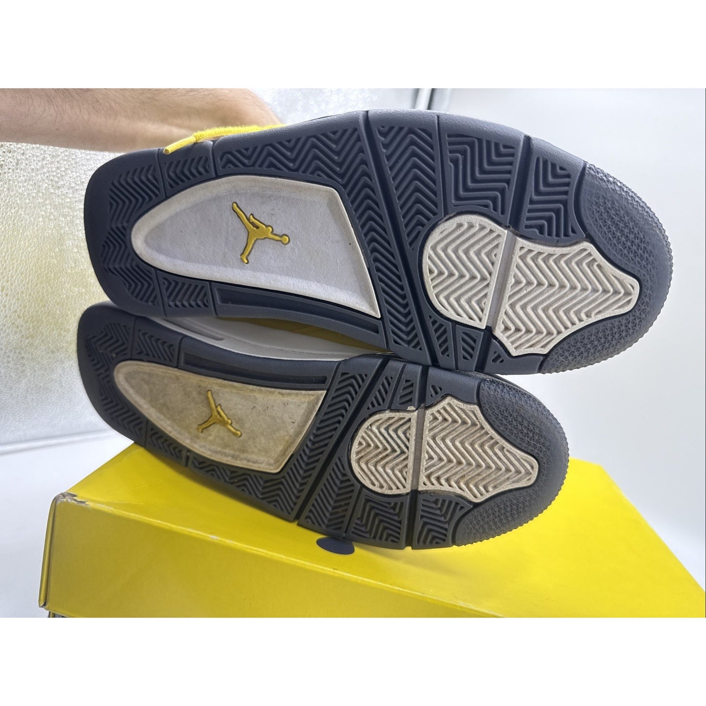 Size 8 - Jordan 4 Retro Mid Lightning