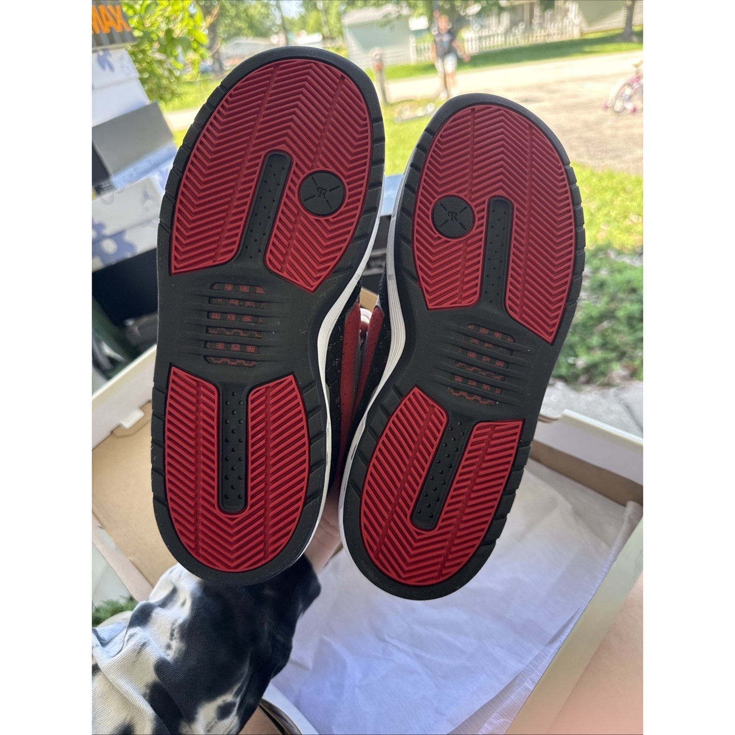 Size 6.5 - Nike Paul Rodriguez Zoom Air Low Bred