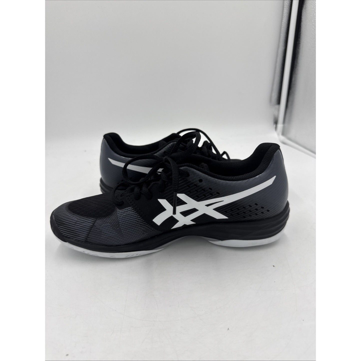 Size 8 - ASICS GEL-Tactic Black