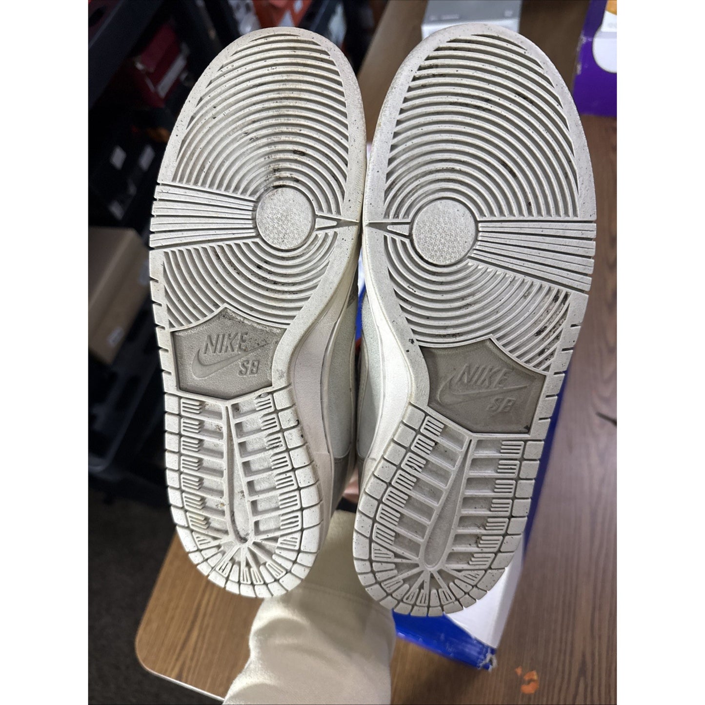 Size 8.5 - Nike Dunk Pro SB Mid Light Stone Khaki Rare Blue Box Gem
