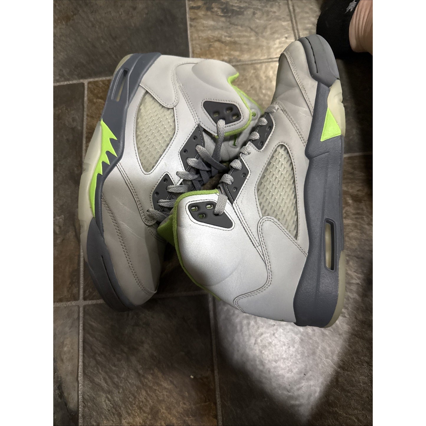 Size 10 - Jordan 5 Retro Green Bean