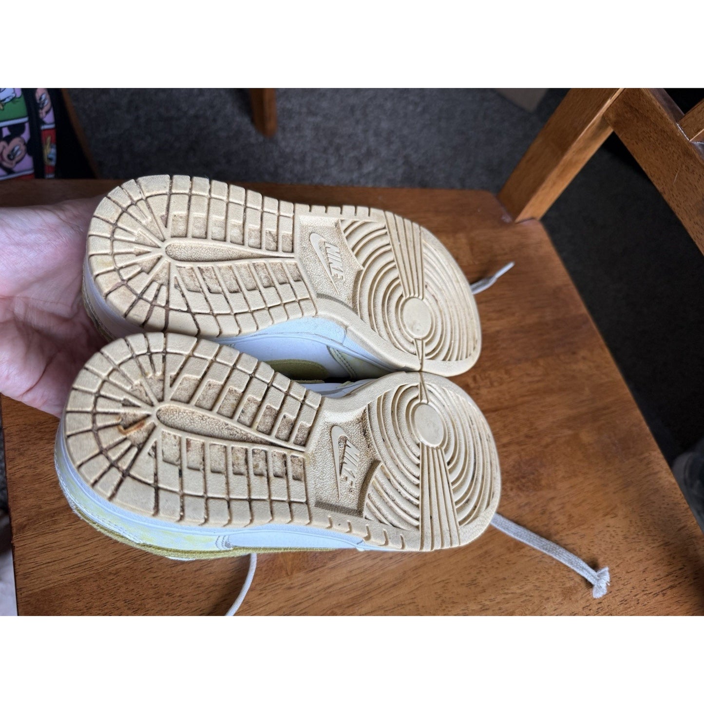 Size 6.5Y Nike Dunk Low Yellow Strike NBS030