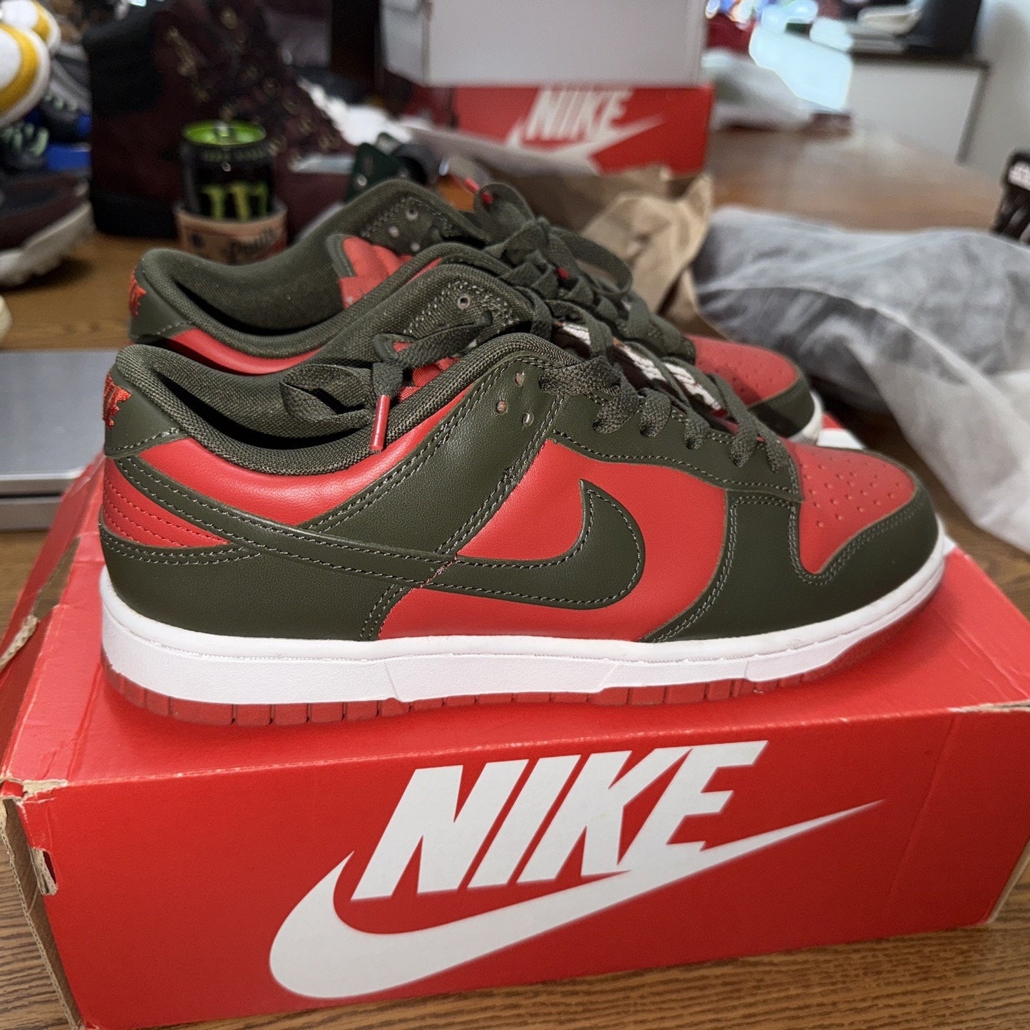 [DV0833-600] Mens Nike Dunk Low 'Mystic Red Cargo Khaki' Size 9
