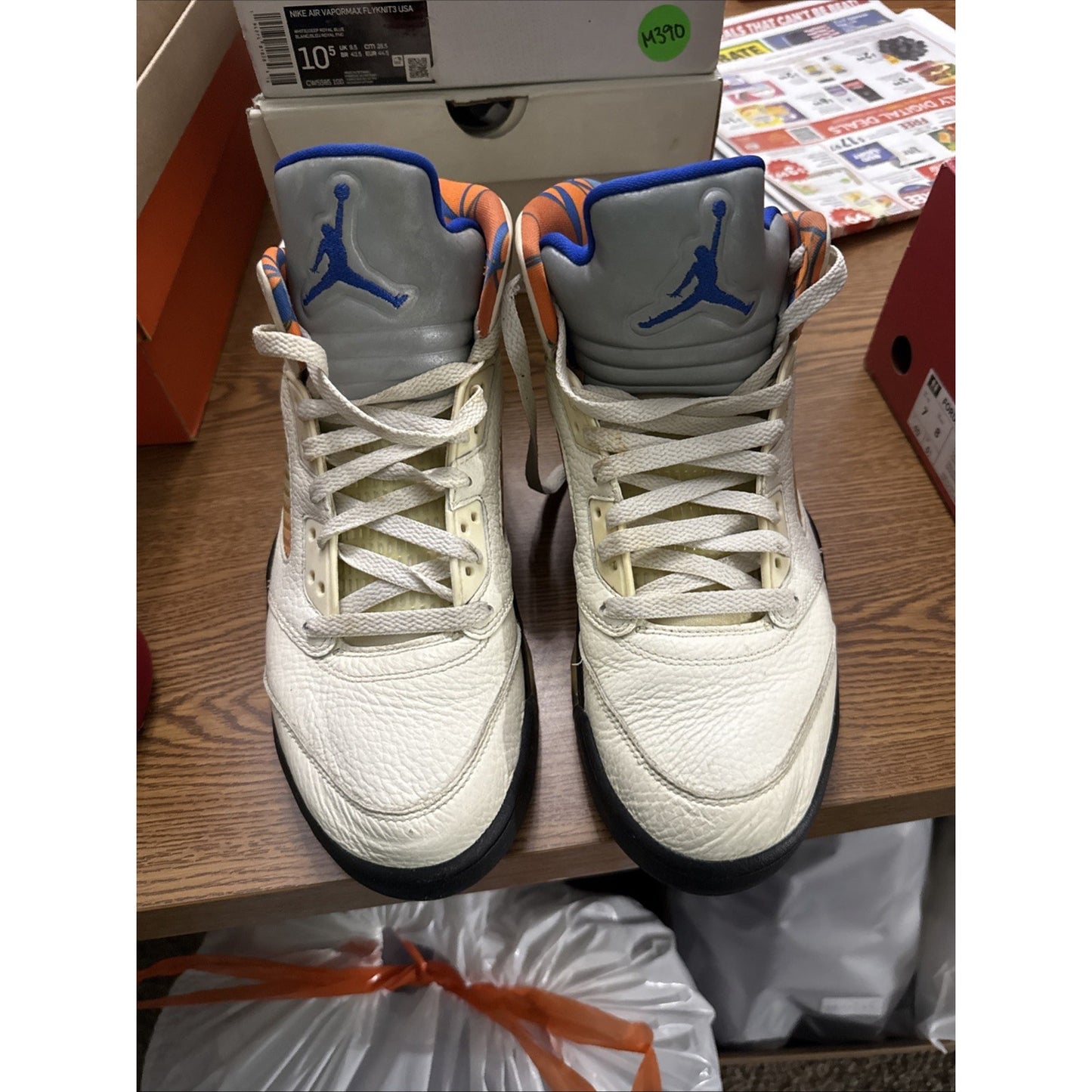 Size 9 - Air Jordan 5 Retro International Flight BS432