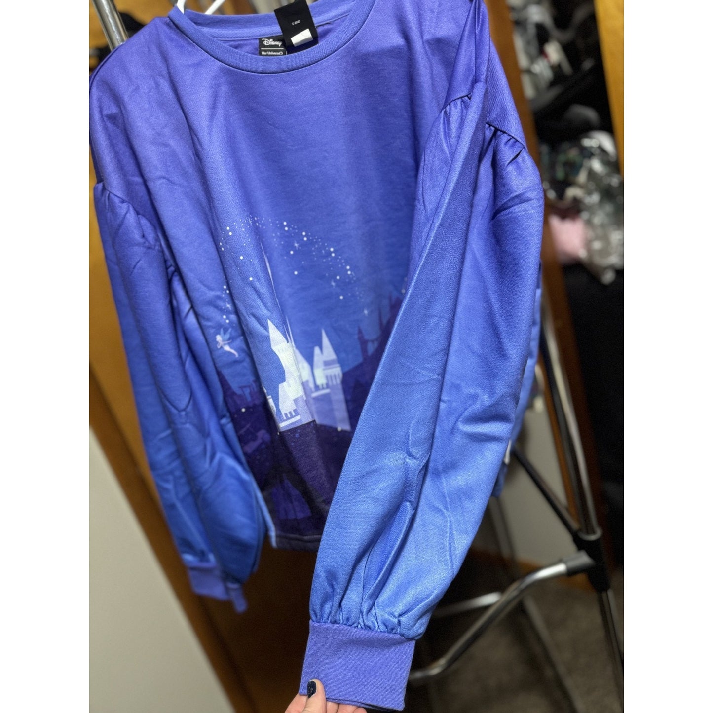 Size XL Disney Parks Her Universe Cinderalla Crop Sweatshirt