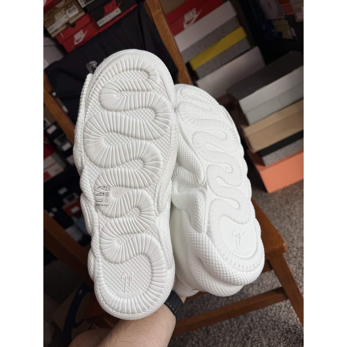 Size EU 43 US 9.5 / 10 - Giuseppe Zanotti Cobras White - RM20035-002 BS358