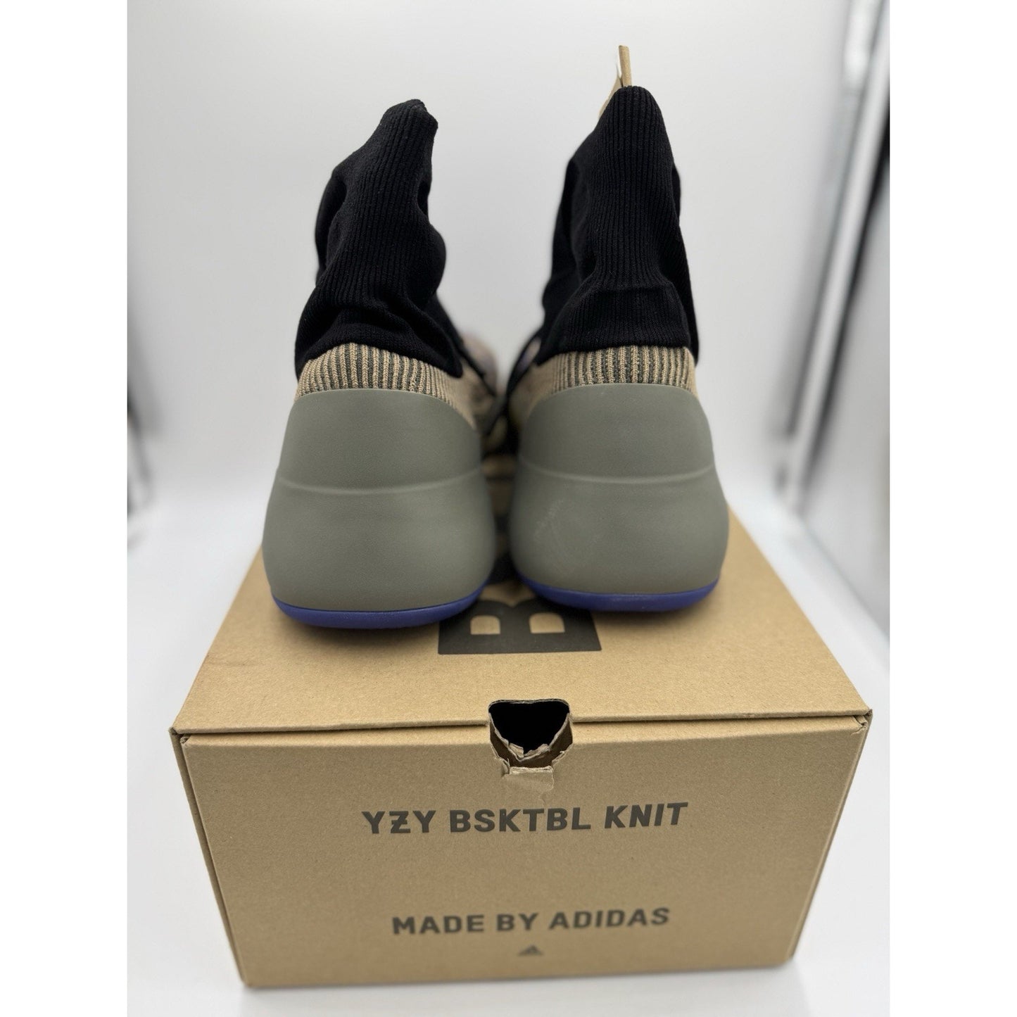Size 11.5 - adidas Yeezy Basketball Knit Slate Azure