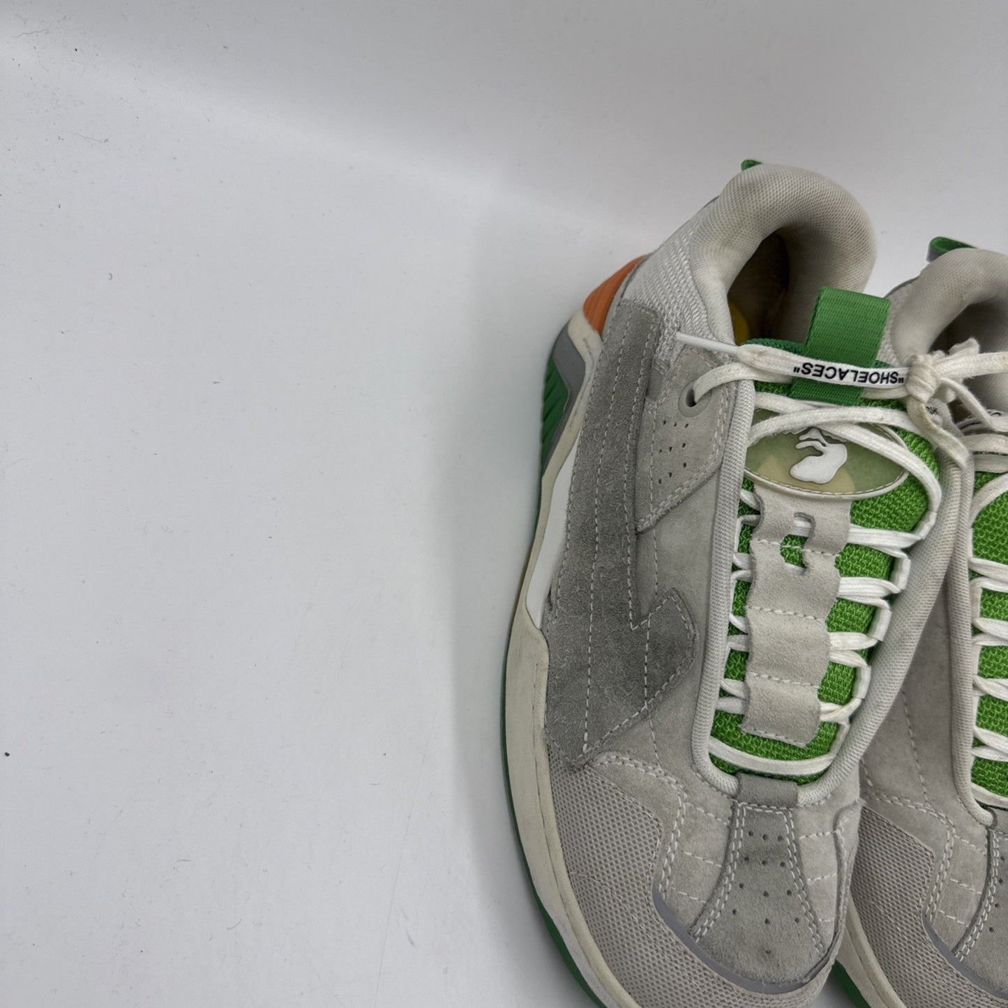 Size 43 EU US 10 Off-White Grey and Green Arrow Skate Sneakers