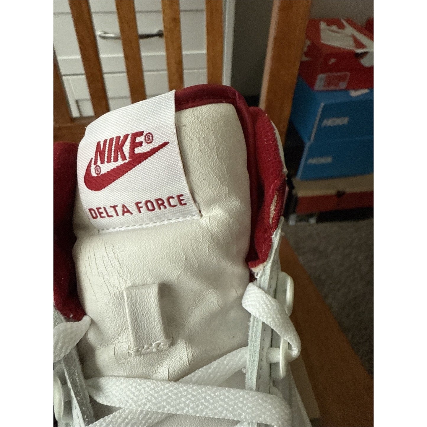 Size 9.5 Nike Delta Force 3/4 307723 White/varity Red Rare 2004 BS260