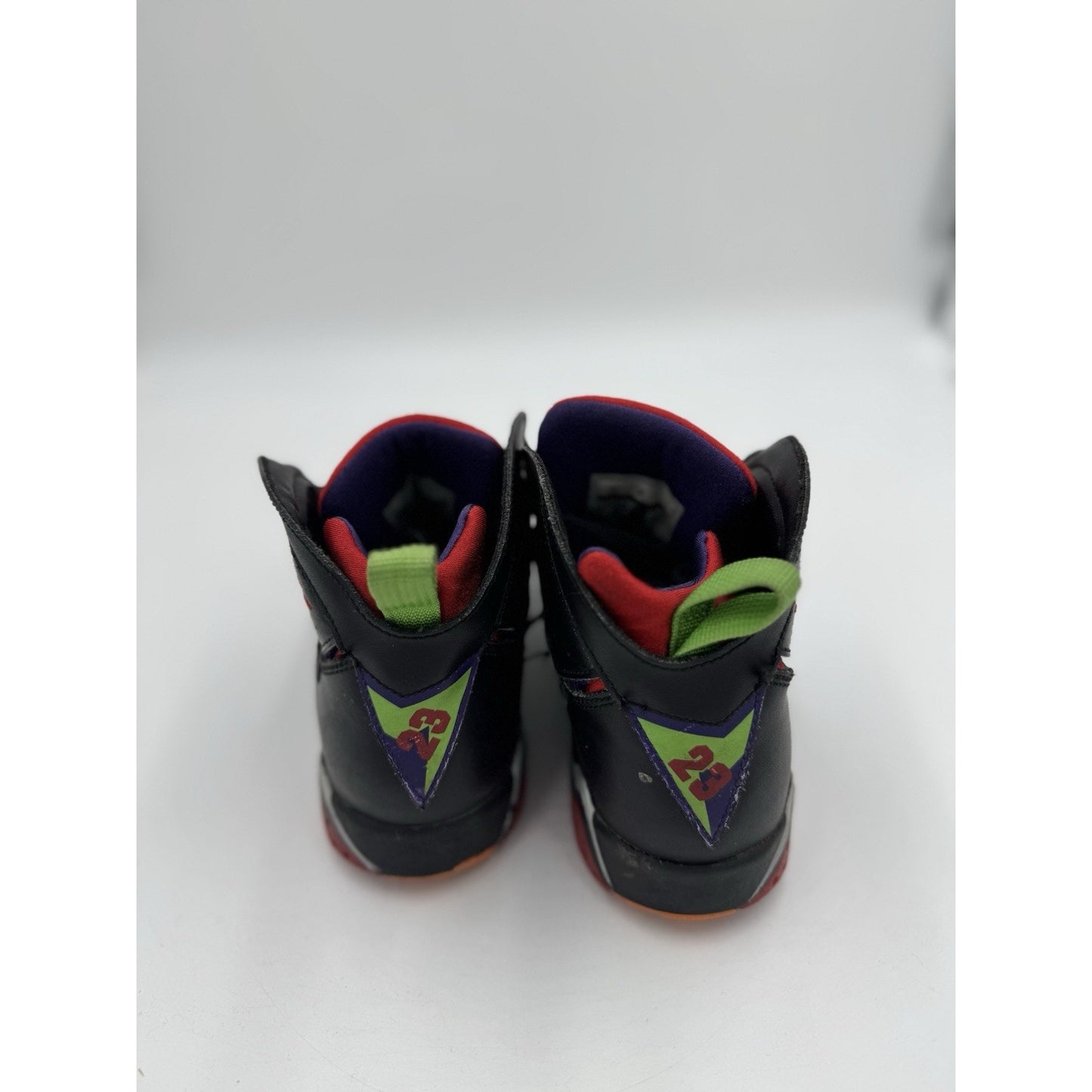 Size 3 (GS) - Jordan 7 Retro Mid Marvin the Martian