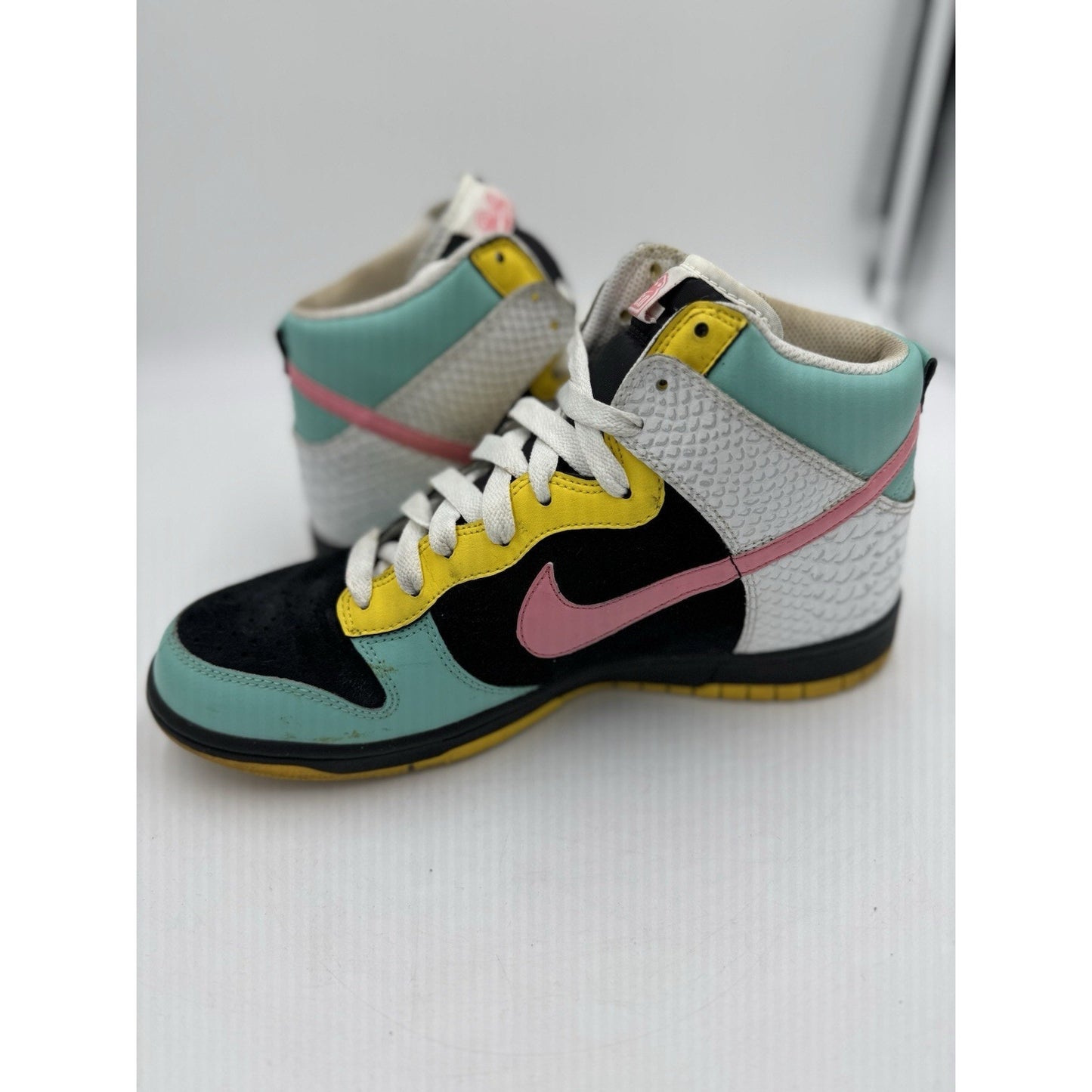 Size 11.5 Nike Dunk High 6.0 Pink 342257-061 Women’s 2009