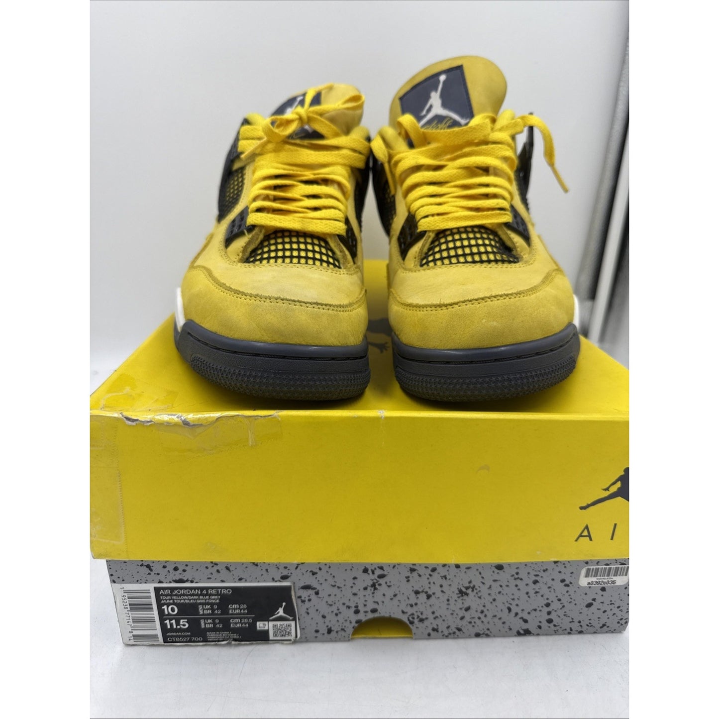 Size 10 - Jordan 4 Retro Mid Lightning