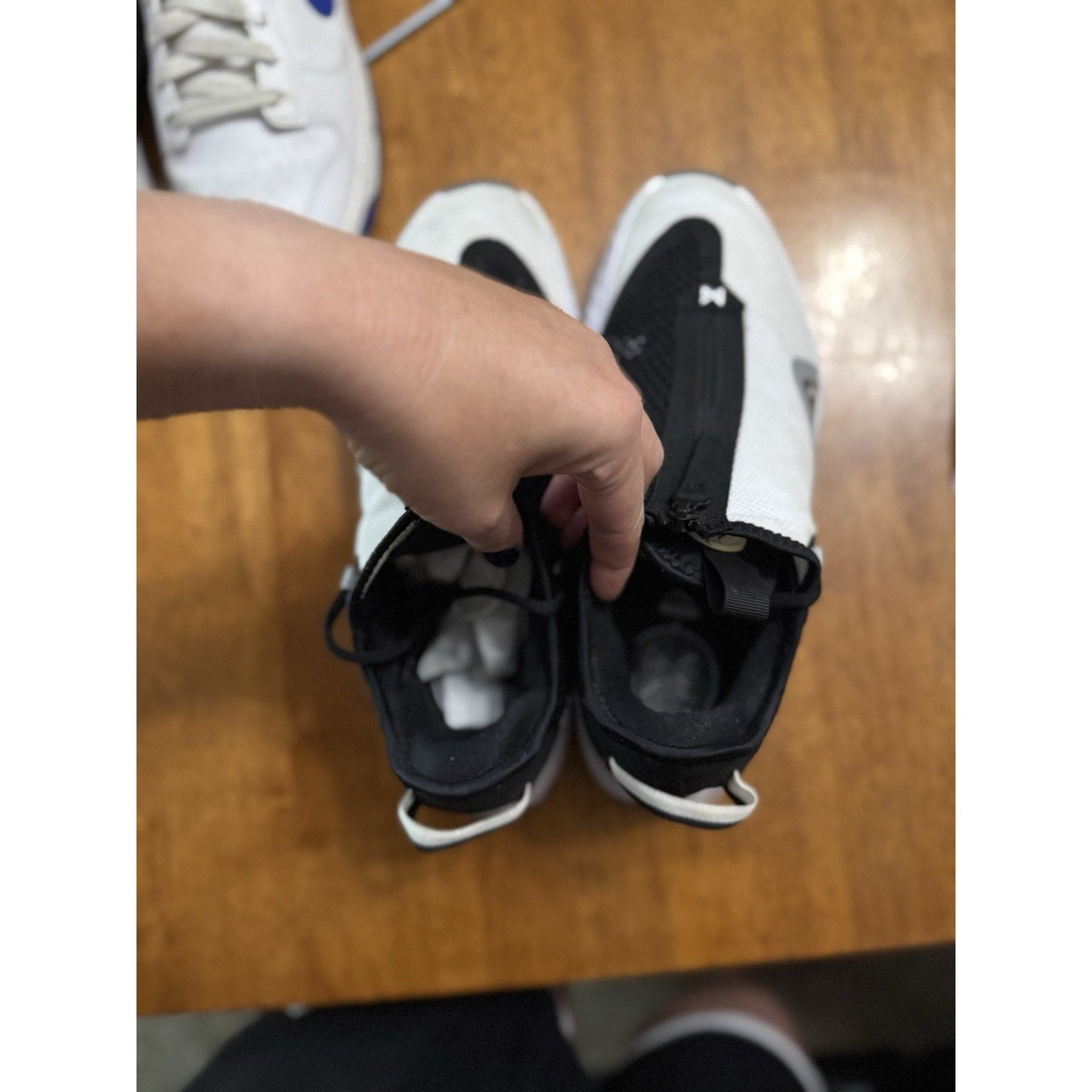 Size 10 - Nike PG 4 Oreo - CD5079-100 NBS098