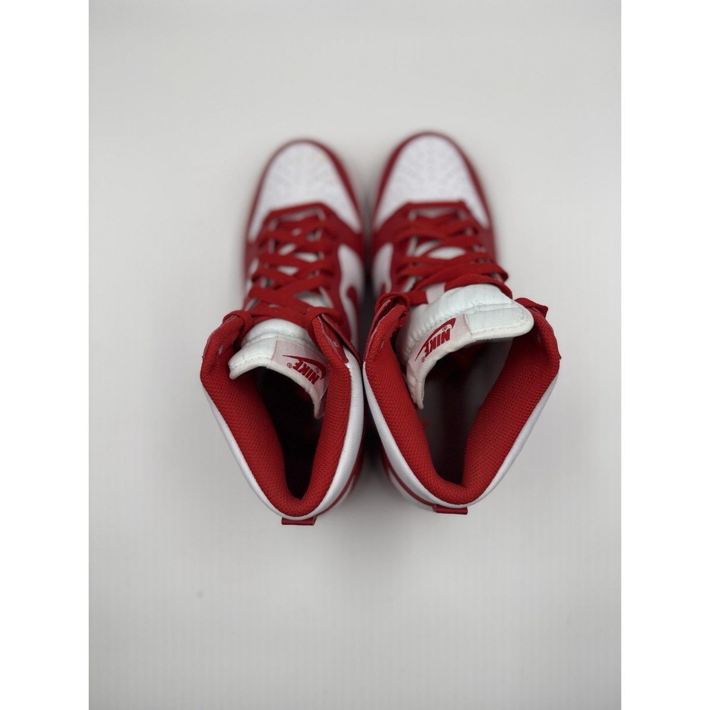 Size 6 (GS) - Nike Dunk High Championship Red NBS305
