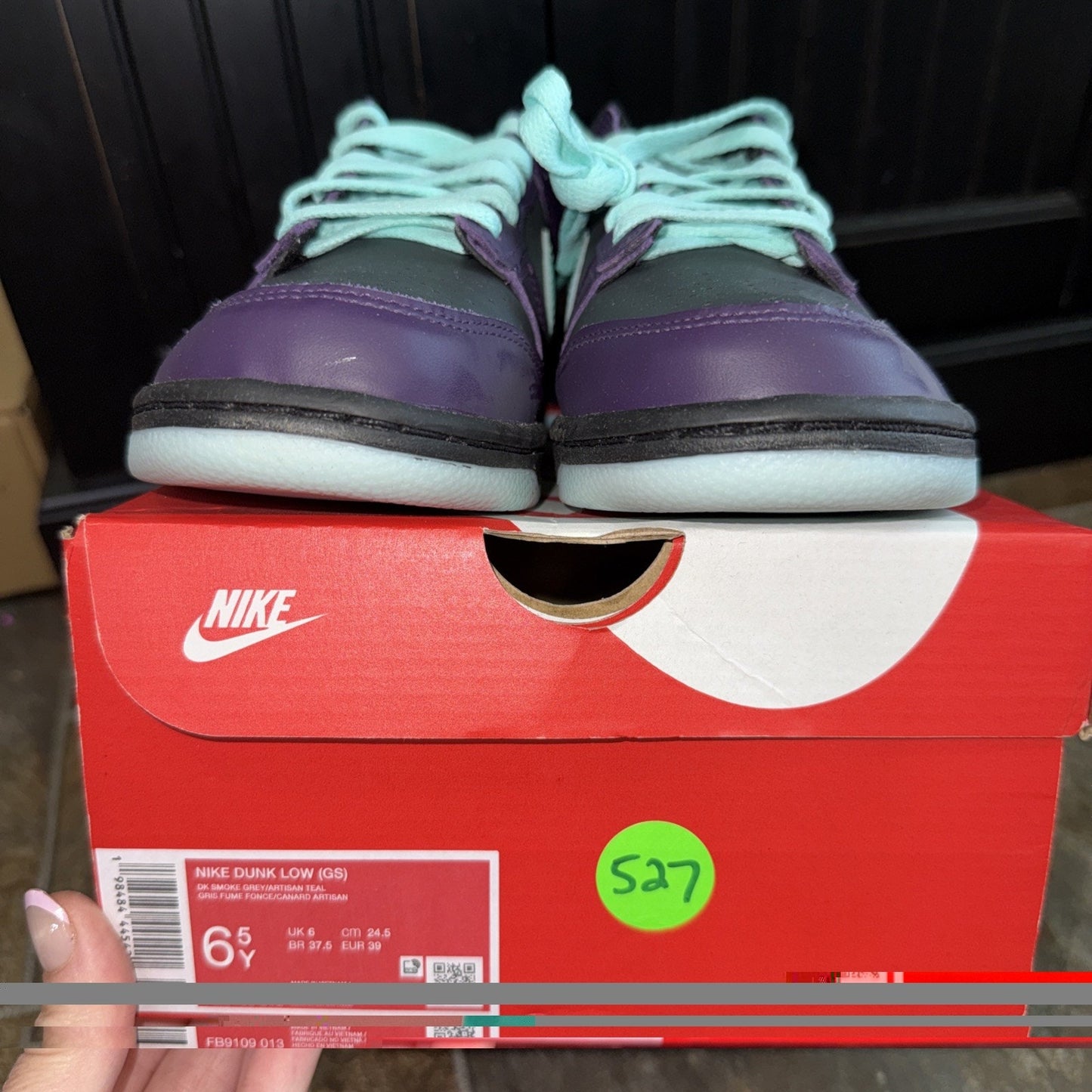 Nike Dunk Low GS Dark Smoke Grey Artisan Teal Sneaker Unisex Kids 6.5Y