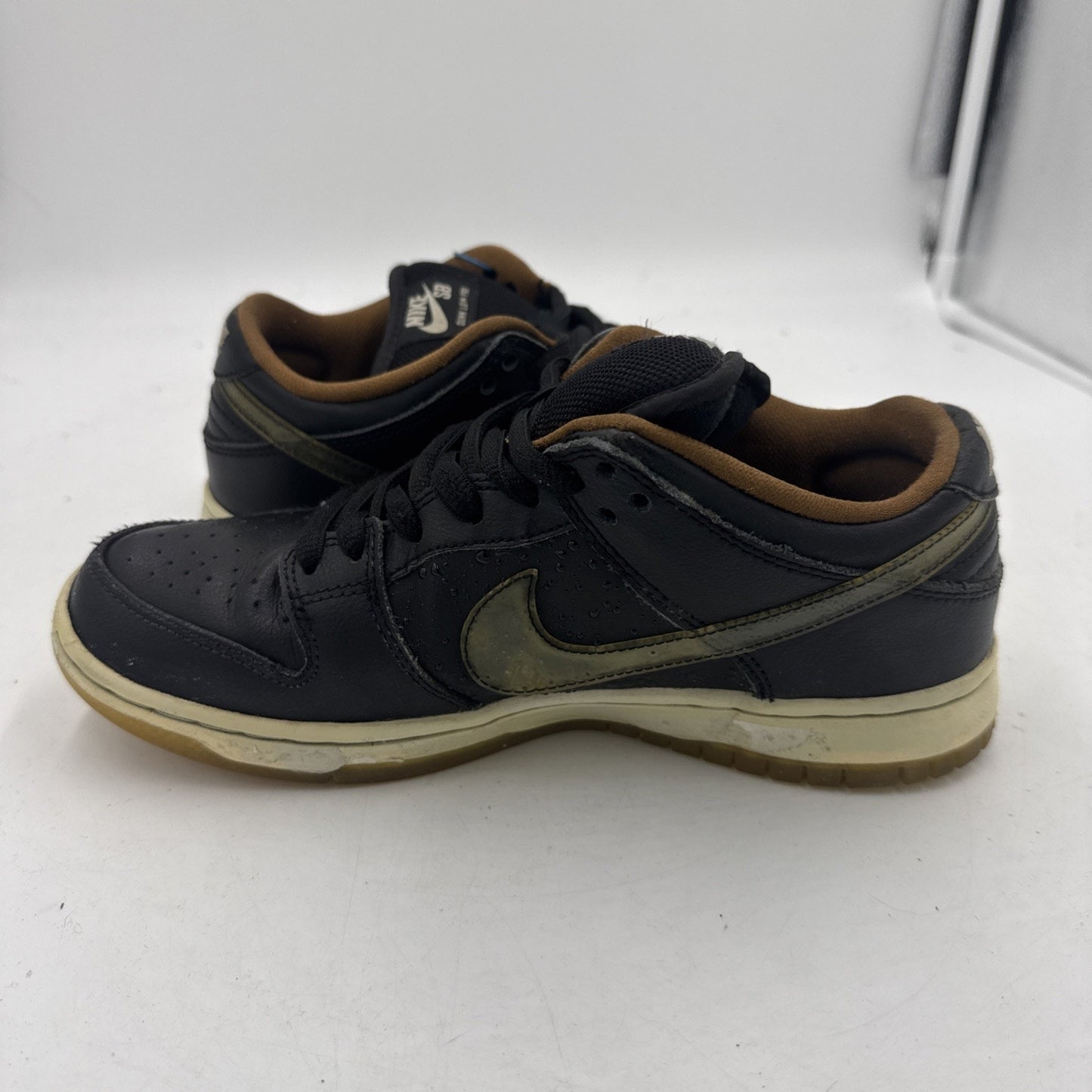 Size 6 - Nike Dunk Premium SB Qs Low Black Rain