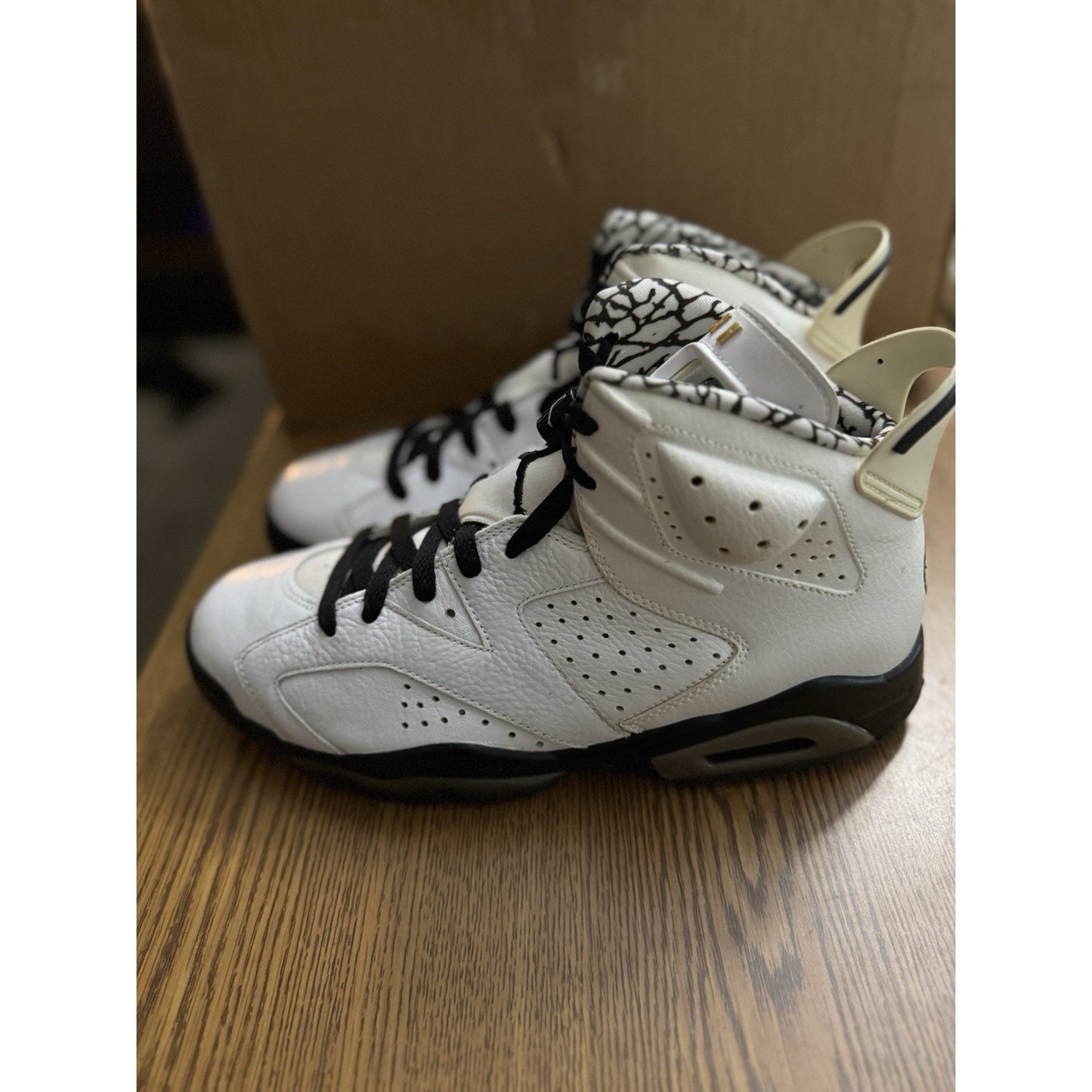 Size 9.5 - Air Jordan 6 Retro Premium Motorsports NBS086