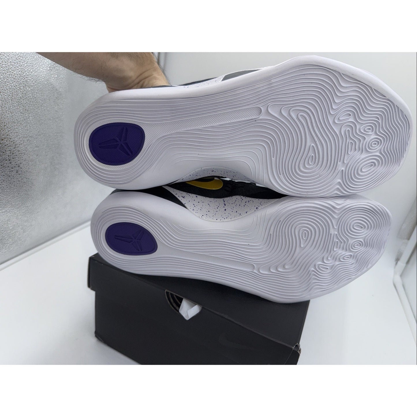Size 11 - Nike Kobe 9 EM Protro TB Lakers Away