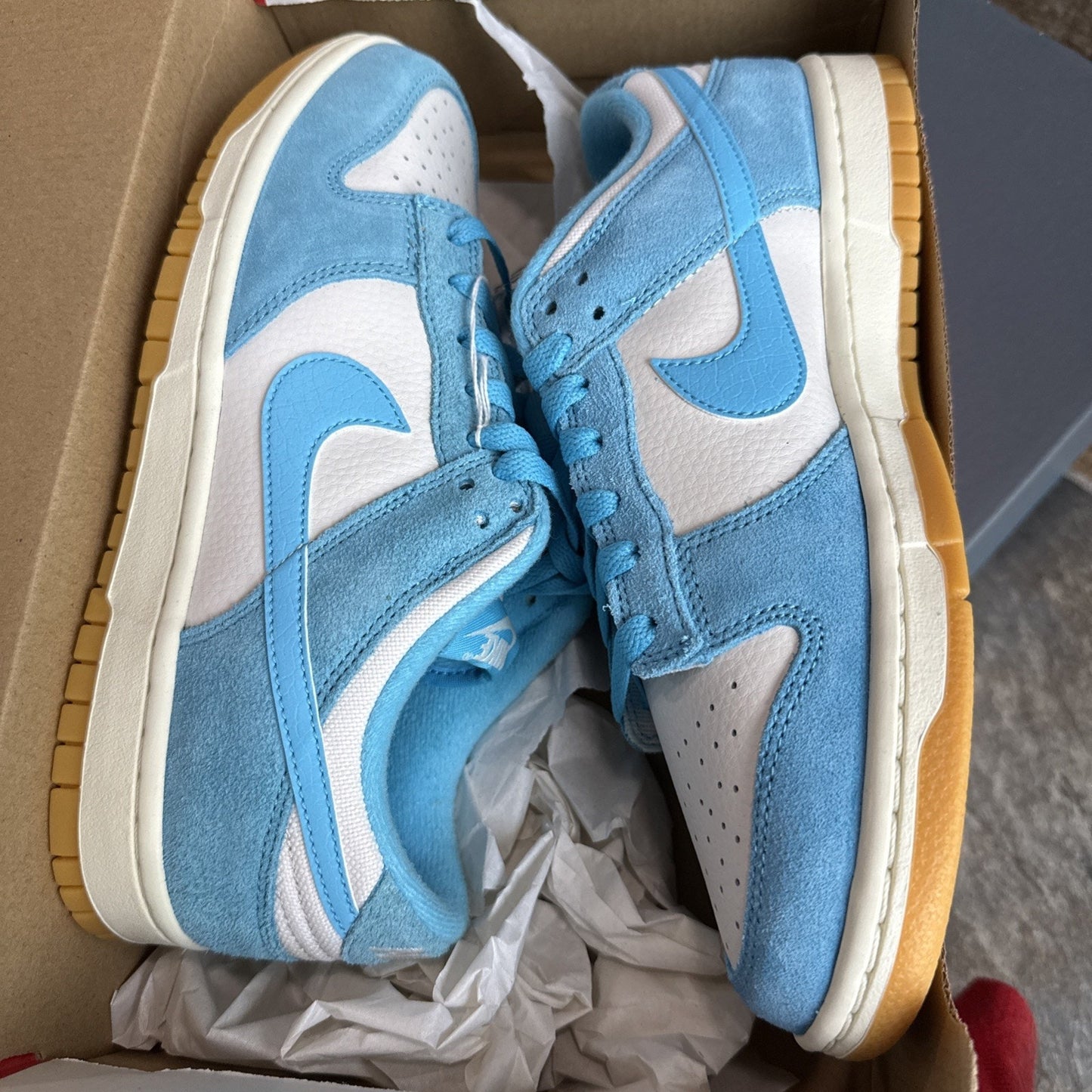 Size 8 - Nike Dunk SE Low Baltic Blue Gum