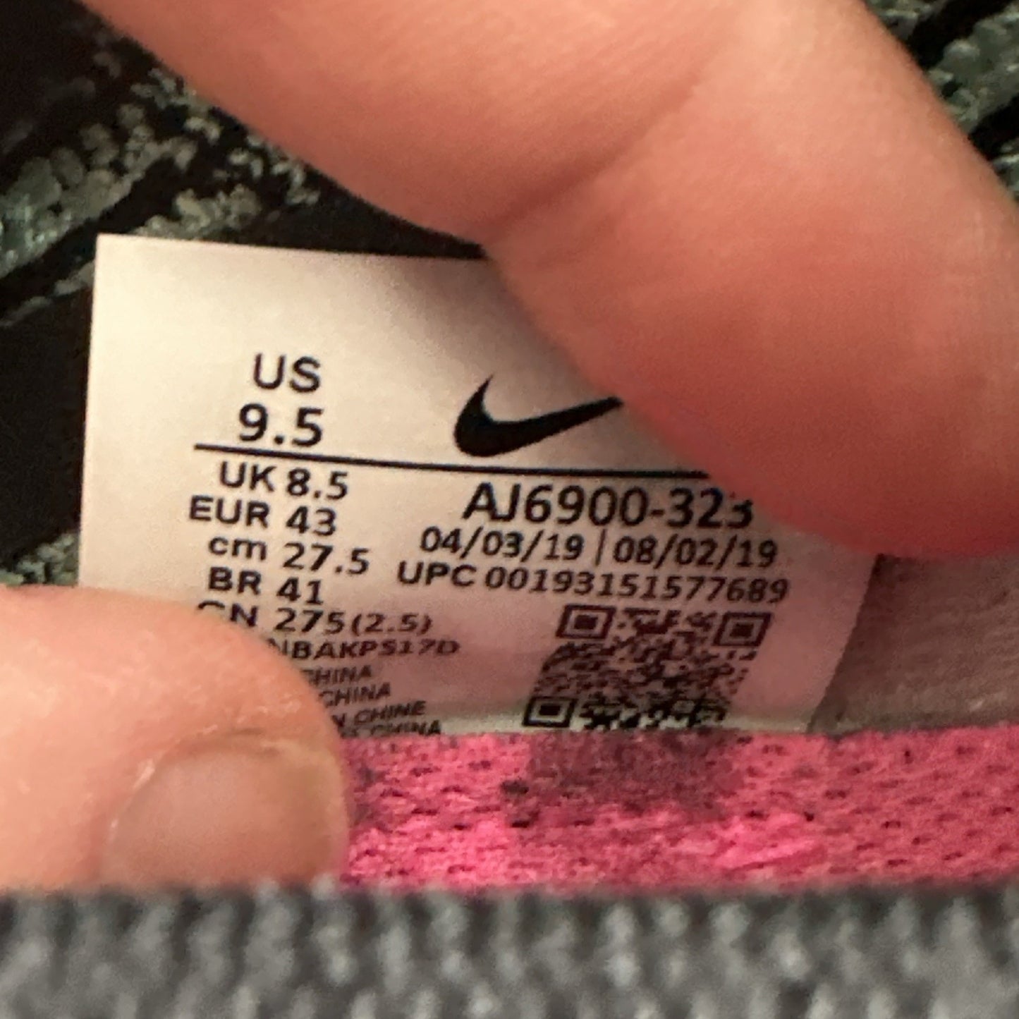 Size 9.5 - Nike Air VaporMax 3.0 South Beach