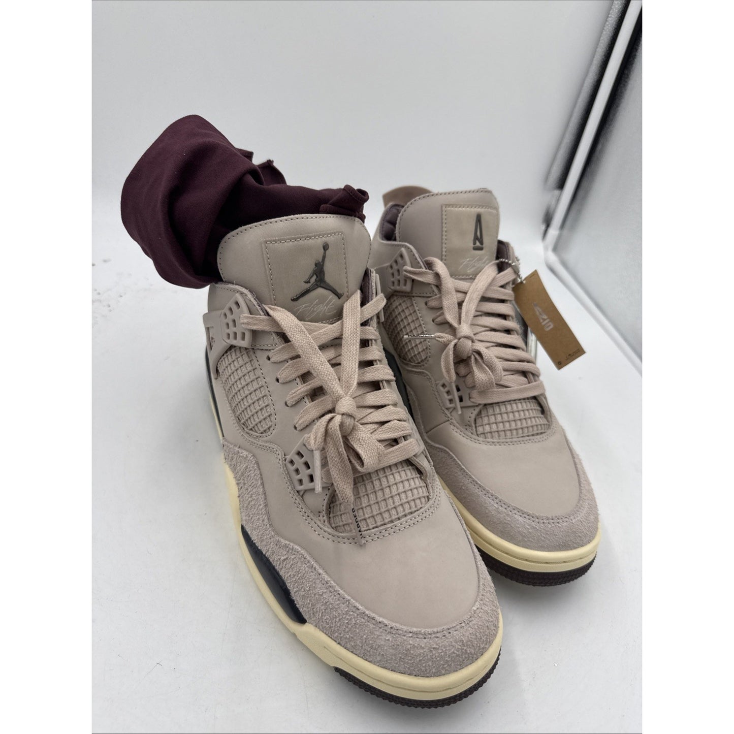 Size 12.5 W - A Ma Maniére x Air Jordan 4 Retro While You Were Sleeping 11 M