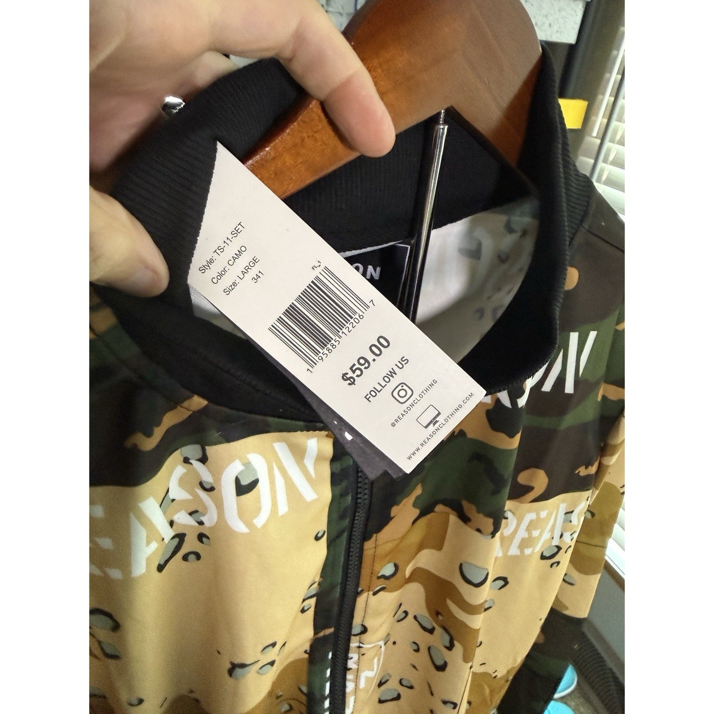Size Large Reason Zip up Jacket